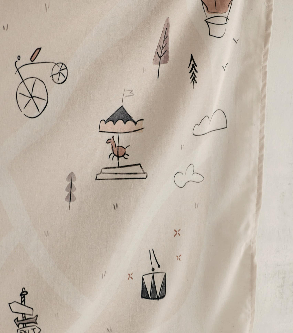 איור קנבס לקיר – Amusement Park