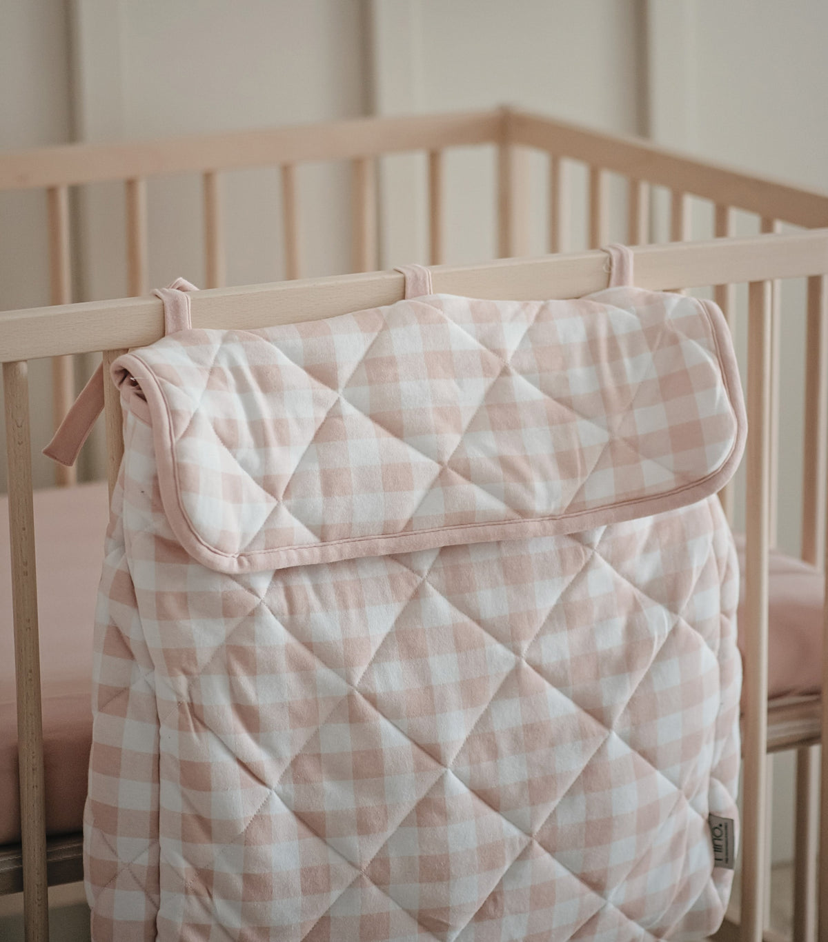 שק חיתולים – PINK SQUARS